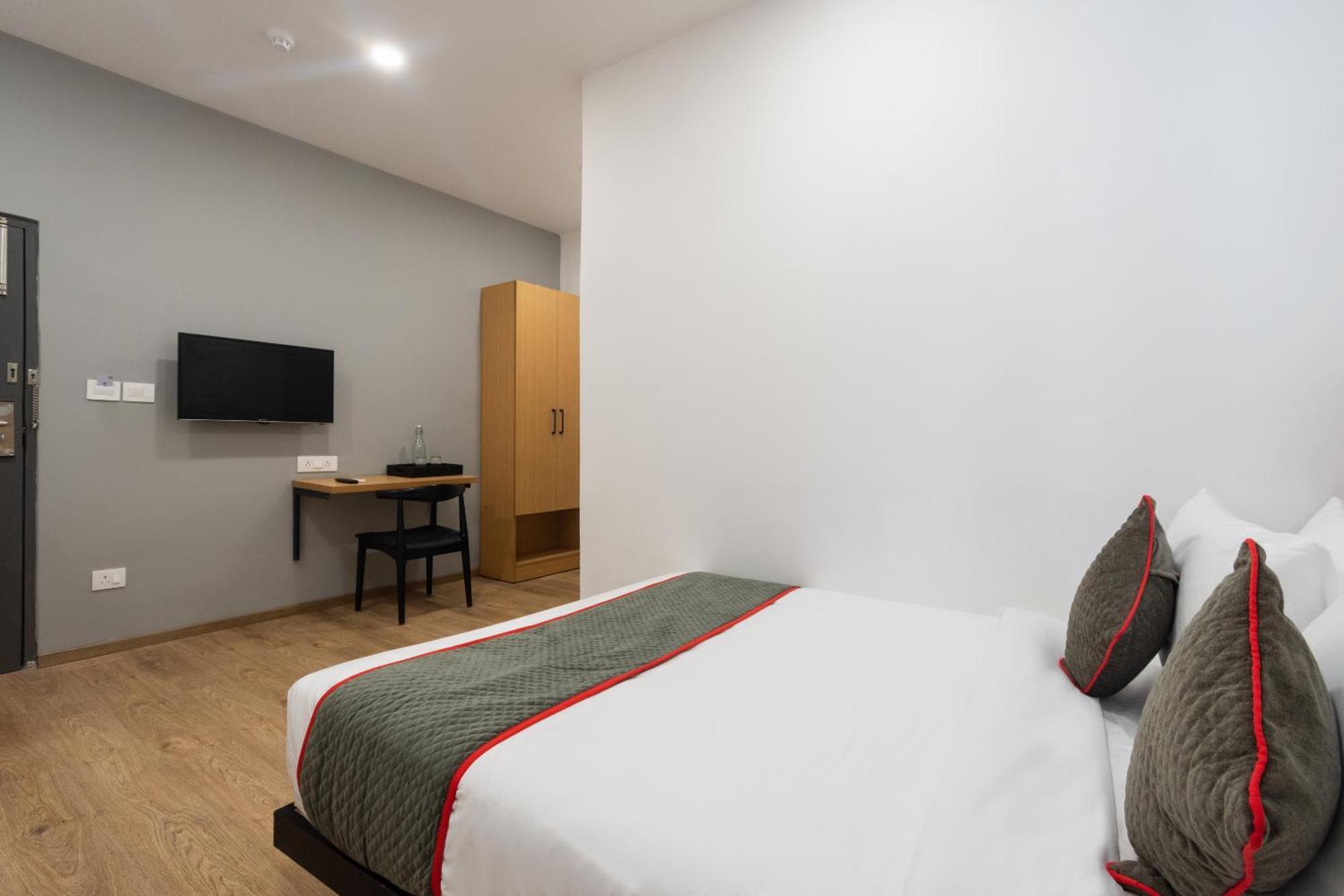Townhouse Hotel Mannat International Kolkata Eksteriør bilde