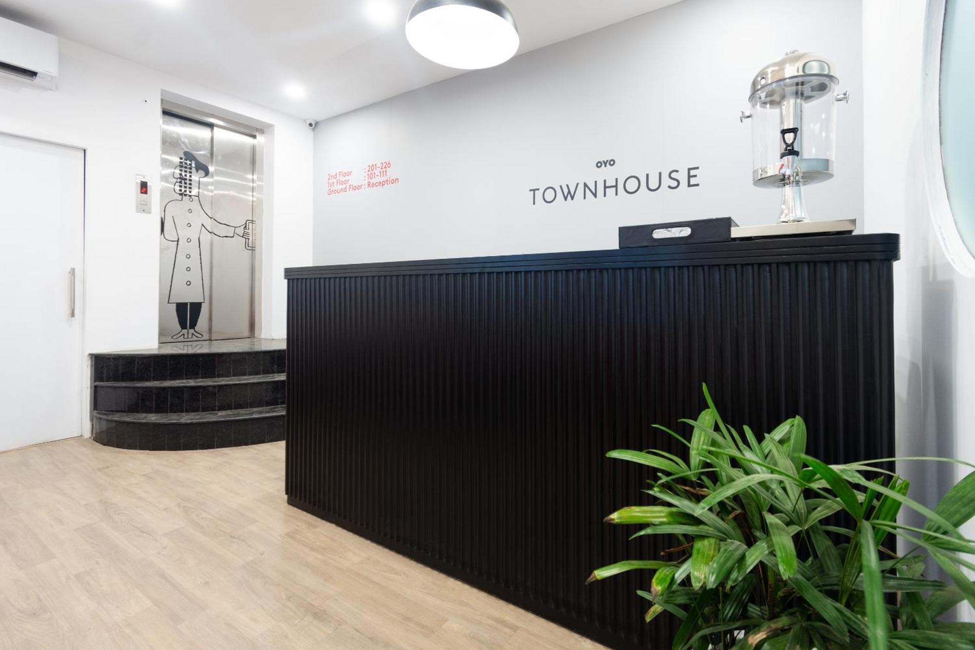 Townhouse Hotel Mannat International Kolkata Eksteriør bilde